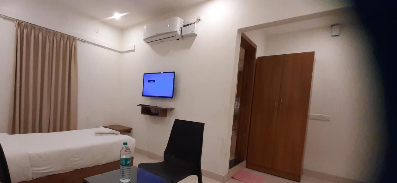Hotel Airport City Dod Jala Dış mekan fotoğraf
