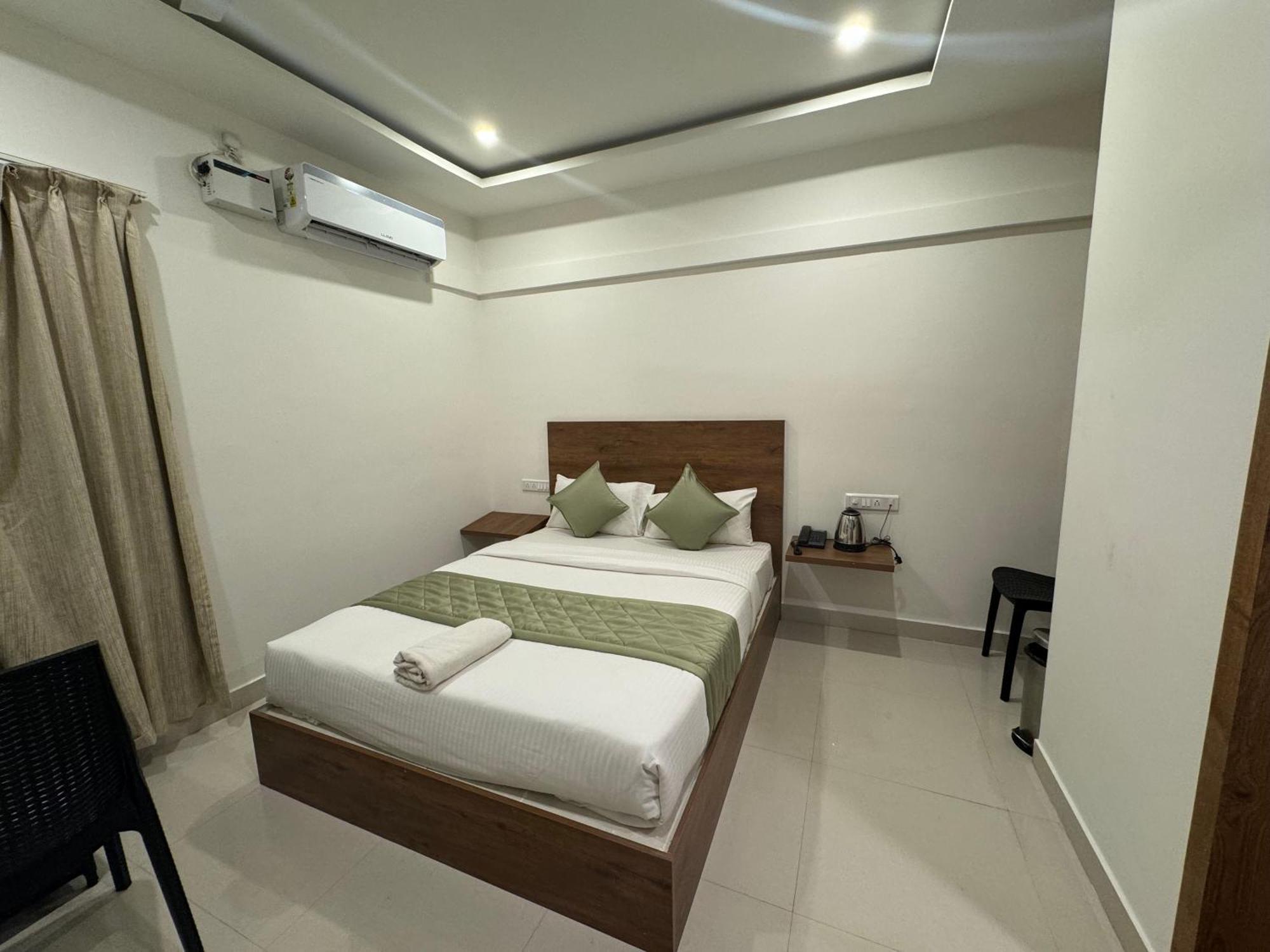 Hotel Airport City Dod Jala Dış mekan fotoğraf