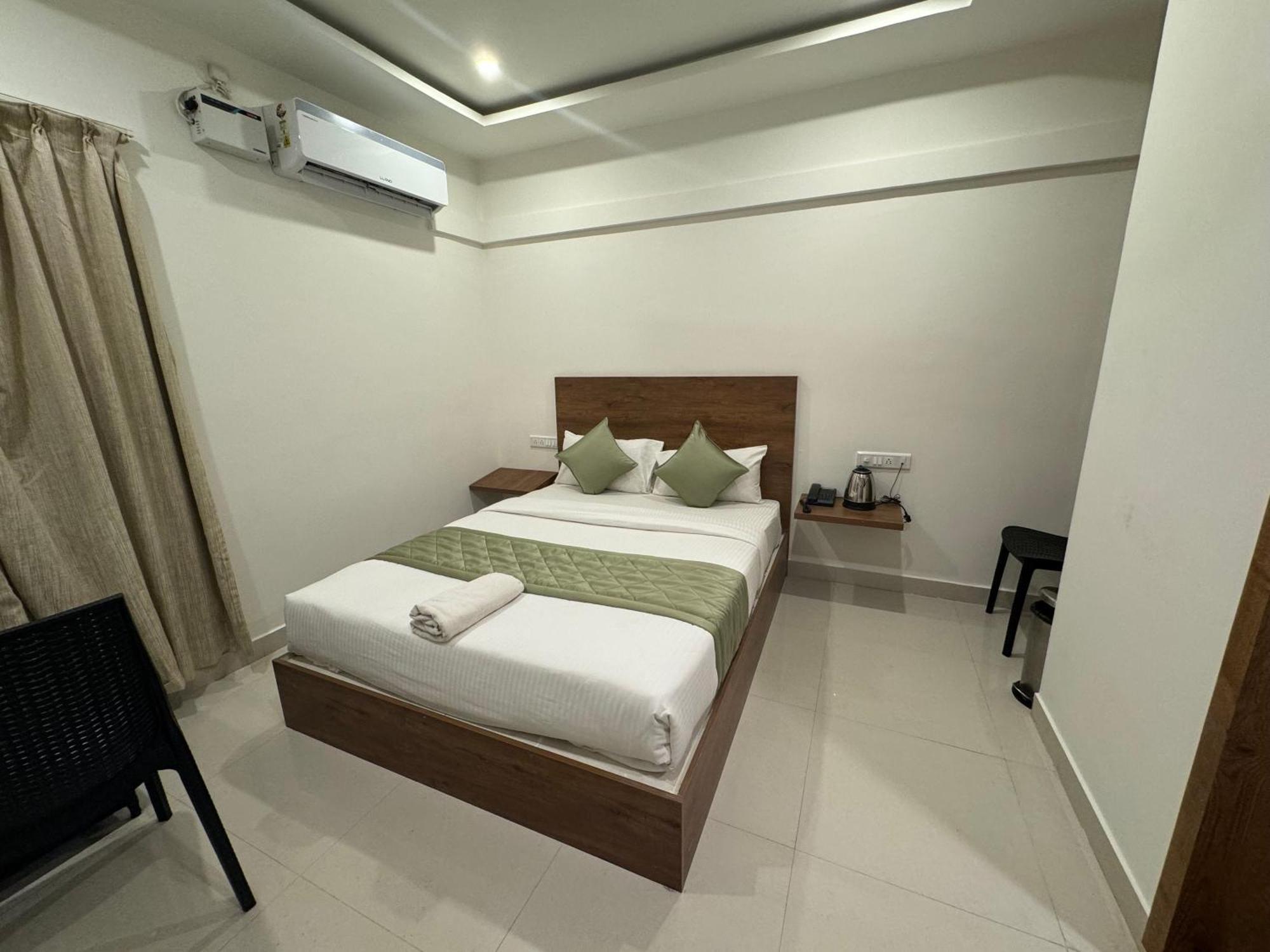 Hotel Airport City Dod Jala Dış mekan fotoğraf