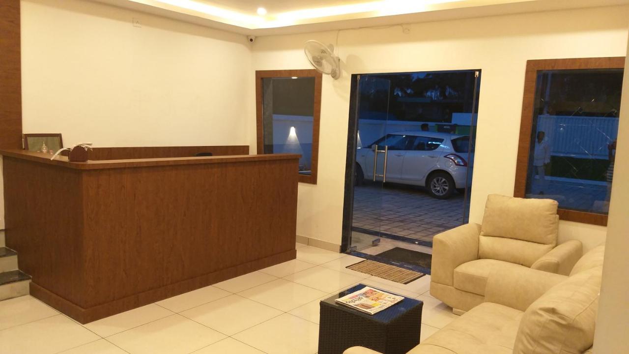 Hotel Airport City Dod Jala Dış mekan fotoğraf