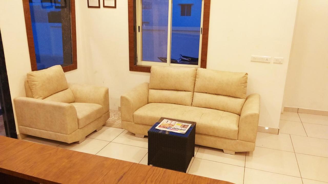 Hotel Airport City Dod Jala Dış mekan fotoğraf